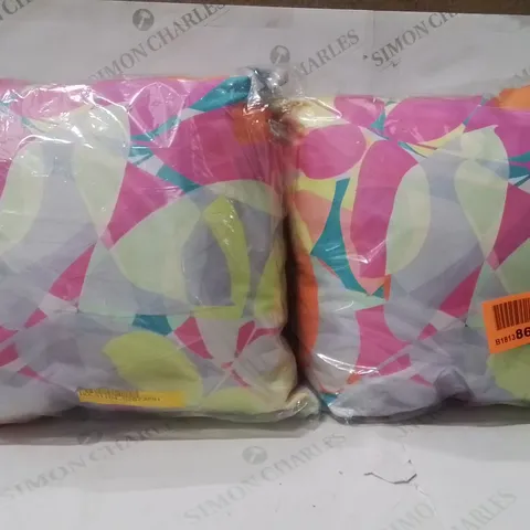 BRAND NEW SEALED JUNGLE COTTON CUSHION SET OF 2