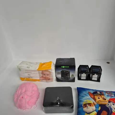BOX OF APPROXIMATELY 15 ASSORTED ITEMS INCLUDING PAW PATROL CUSHION, KORDA COMPAC GOO BAG SMALL AND DUNNES STORES BABY DRY 42 NAPPIES