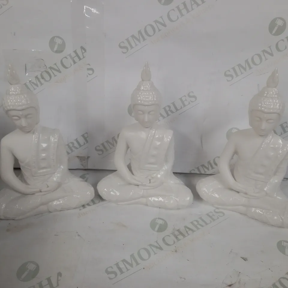 K BY KELLY HOPPEN SET OF 3 SMALL BUDDHAS - WHITE