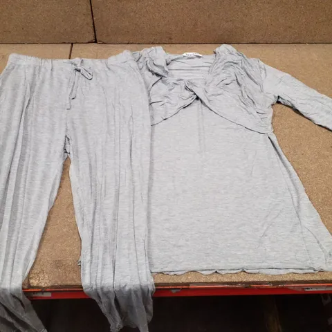 BOX CONTAINING APPROXIMATELY 50 ASSORTED ASENIZA WOMENS MATIRNITY & NURSING PYJAMA SETS & 12 WOMENS JOGGERS