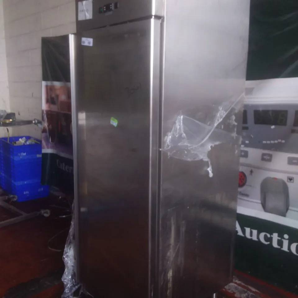 LARGE DISPLAY FRIDGE 