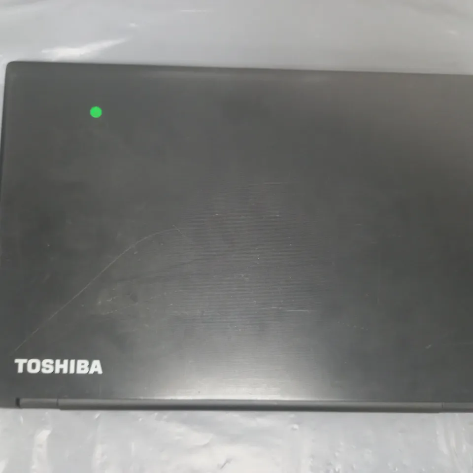 TOSHIBA SATELLITE PRO R50-B	15 INCH I3-4005U 1.70GHZ