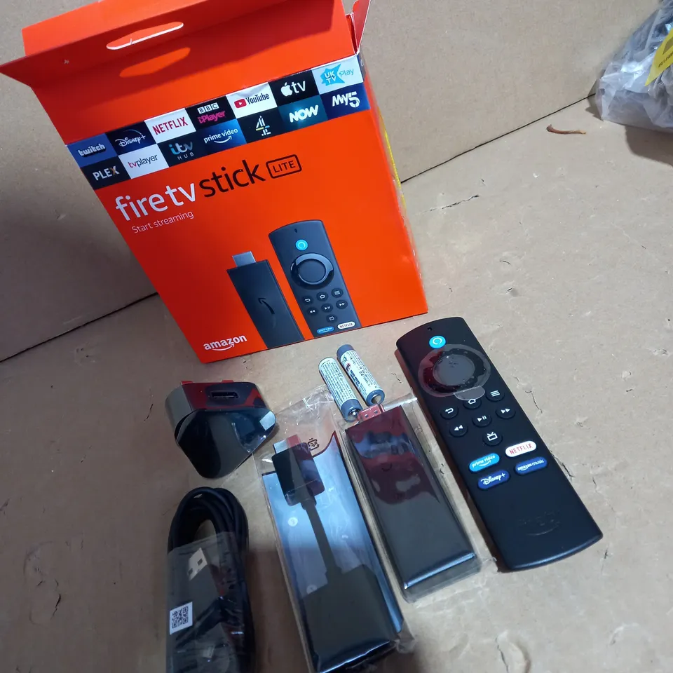 AMAZON FIRE TV STICK 