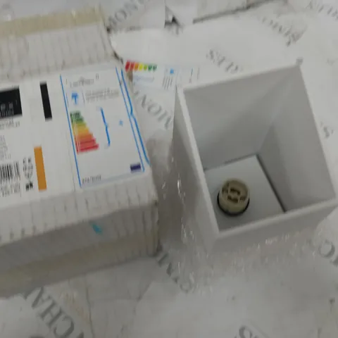 BOXED LAMPEX WALL LAMP - 40W WHITE