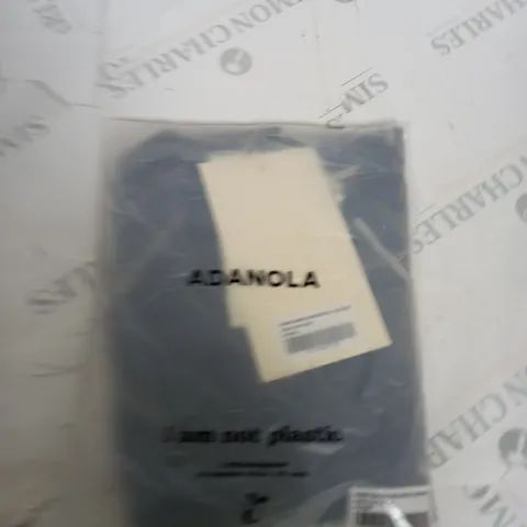 BAGGED ADANOLA ULTIMATE SEAMLESS DETAIL LONG SLEEVE TOP SIZE S