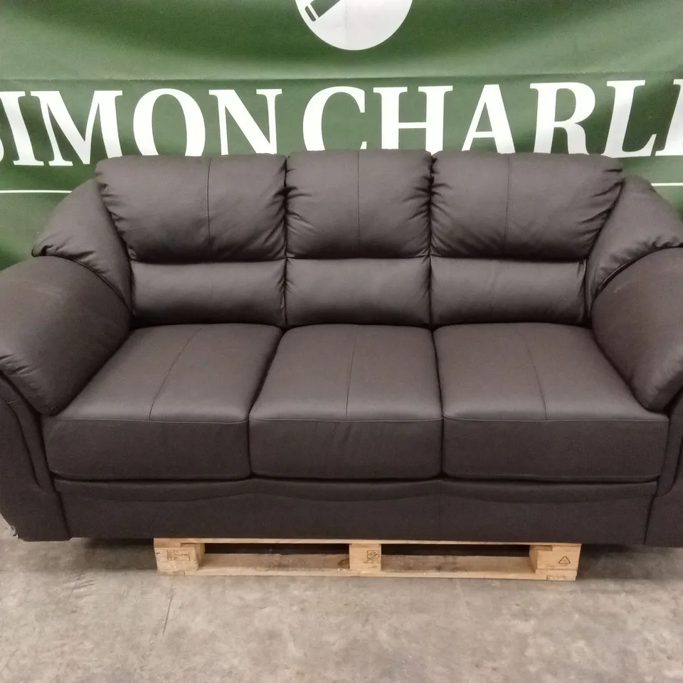 NAPLES ITALIAN LEATHER 3 SEATER SOFA RRP £1149