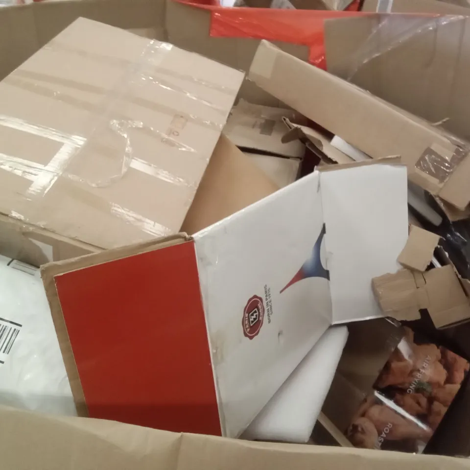 PALLET OF ASSORTED ITEMS INCLUDING UKULELE, LED BATTEN LIGHT, TOILET SEAT, TAIYUHOMES DAY AND NIGHT ROLLER BLINDS, LED FLUORESCENT LAMP