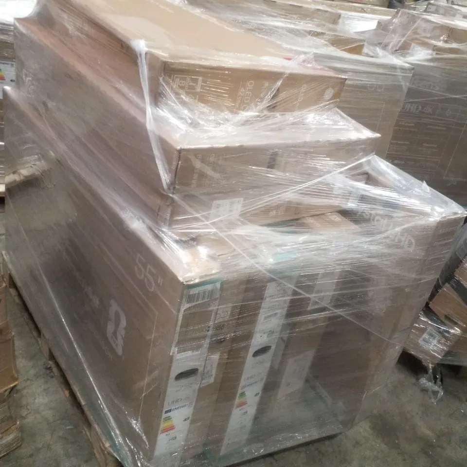 PALLET CONTAINING 10 ASSORTED DAMAGED TVS