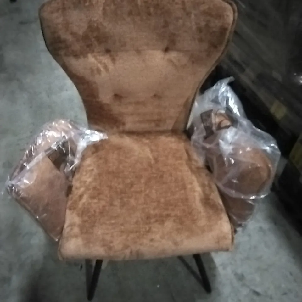 PALLET OF DINING CHAIRS