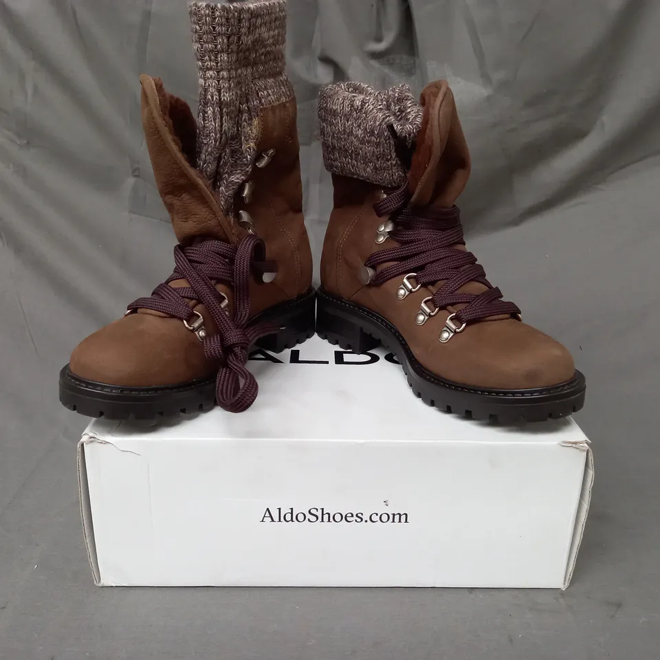 BOXED PAIR OF ALDO MENUDA ANKLE BOOTS IN KHAKI UK SIZE 4