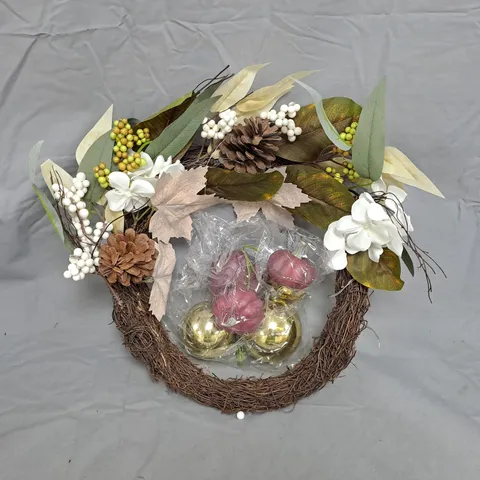 HOME STORIES INTERCHANGEABLE PRE-LIT HALF WREATH