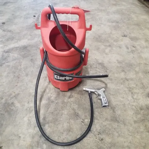 CLARKE CPSB1 PORTABLE SANDBLASTER