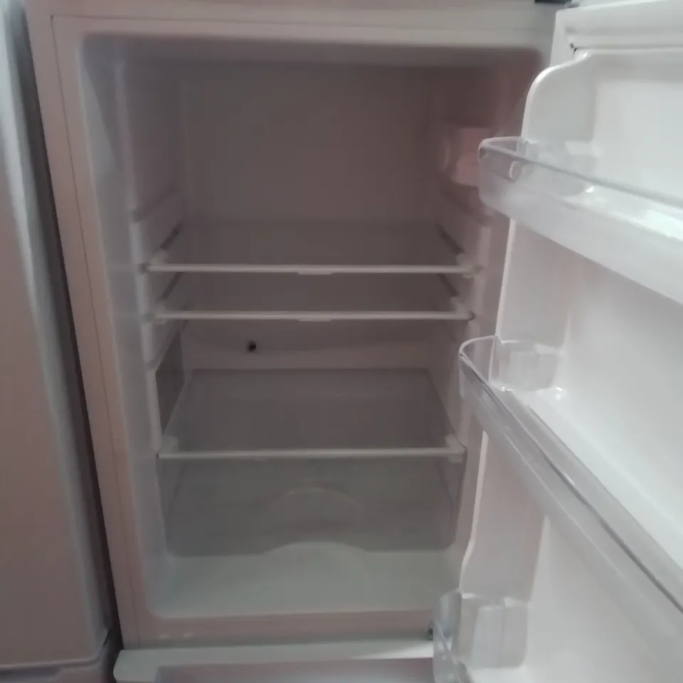 STATESMAN F1448W FREESTANDING FRIDGE FREEZER IN WHITE - UNPROCESSED RAW RETURN