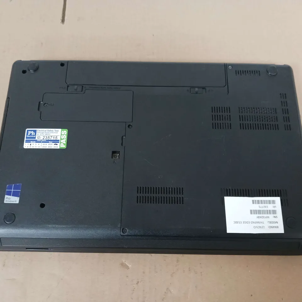 LENOVO	THINKPAD EDGE E530C 15 INCH I5-3230M 2.60GHZ