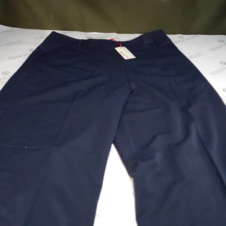 WEEKEND DOLL WIDE LEG PANTS IN NAVY - SIZE 20