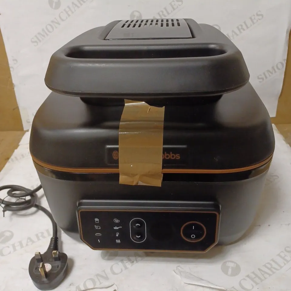 RUSSELL HOBBS SATISFRY AIR AND GRILL MULTICOOKER 5.5L