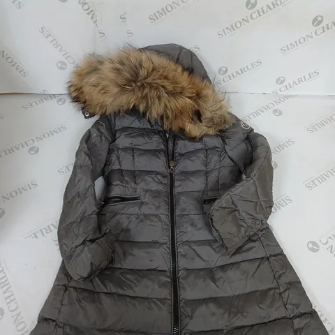 MONCLER PADDED COAT WITH FAUX FUR HOOD SIZE UNSPECIFIED
