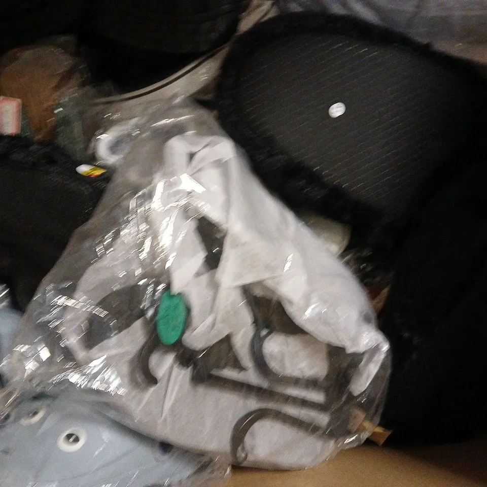 BOX OF APPROXIMATELY 20 ASSORTED PAIRS OF SHOES AND FOOTWEAR ITEMS IN VARIOUS COLOURS, STYLES, AND SIZES - COLLECTION ONLY