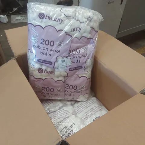 BOX CONTAINING APPROXIMATELY 7000 CS BEAUTY COTTON WOOL BALLS
