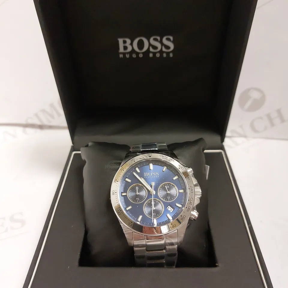 BOXED HUGO BOSS STAINLESS STEEL WATCH WITH BRACELET STRAP
