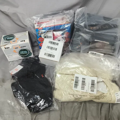 APPROXIMATELY 20 ASSORTED ITEMS TO INCLUDE PAW PATROL WALKIE TALKIES, POINTELLE FRINGE TOP, POWER WIRED SPORTS BRA, ETC