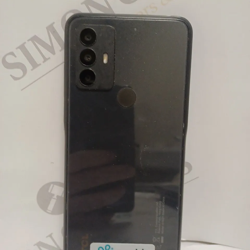 TCL 306 SMARTPHONE 