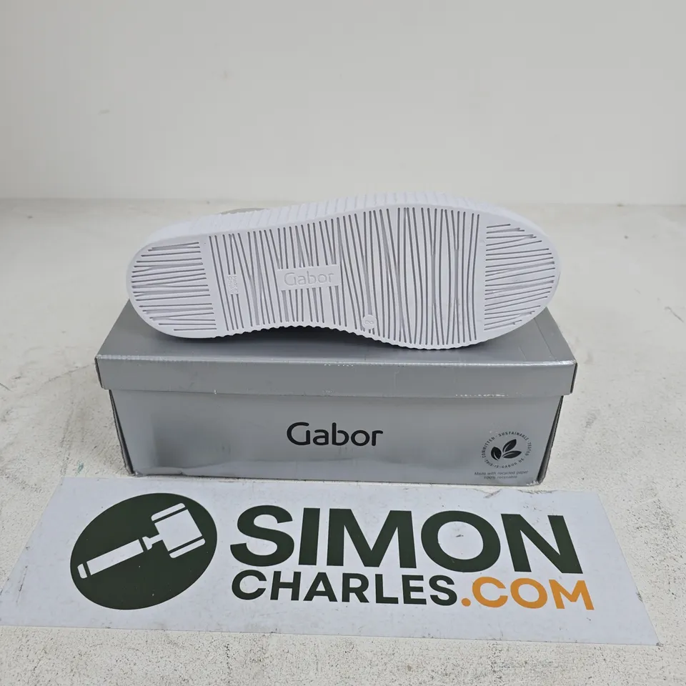 BOXED PAIR OF GABOR WISDOM SILVER MET SHOES - SIZE 8