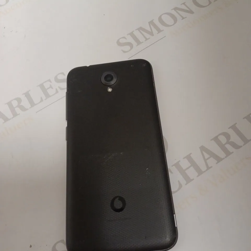VODAFONE SAMRT PHONE VFD 600