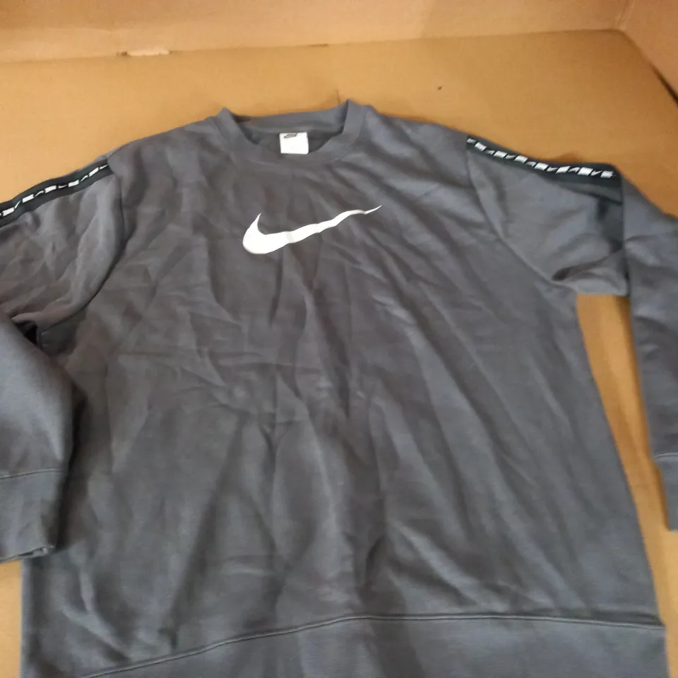 NIKE GREY TAPE LOGO JUMPER - M