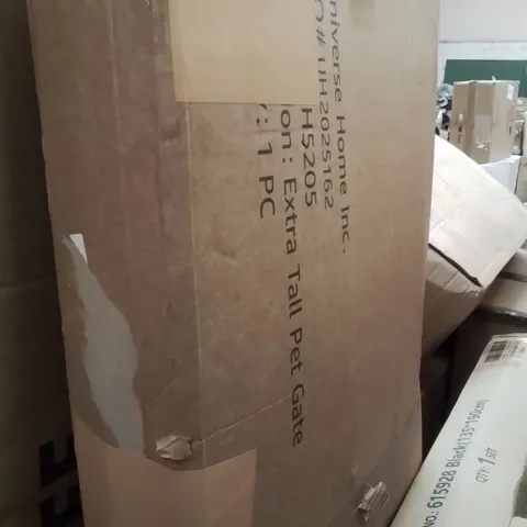 BOXED EXTRA TALL PET GATE 
