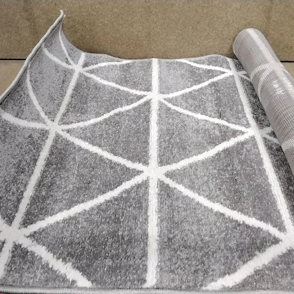 BRAND NEW PACO HOME GREY STELLA SV RUG SIZE 70CM X 140CM