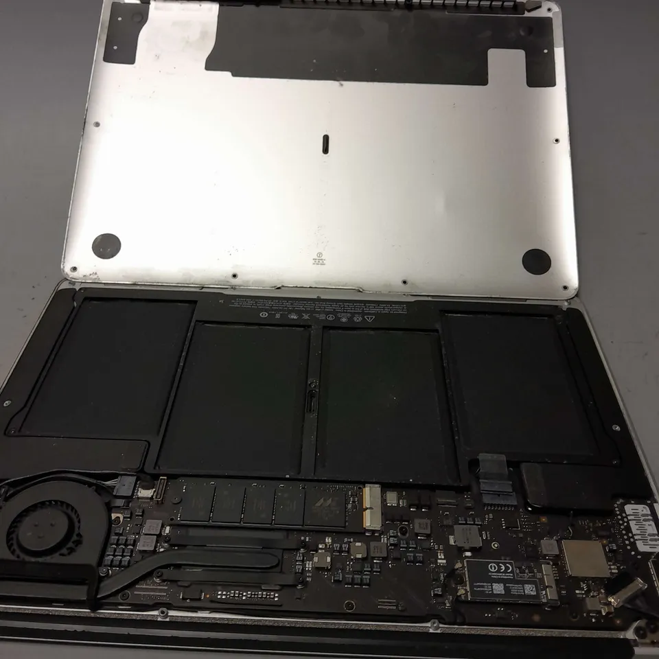 APPLE MACBOOK AIR A1466