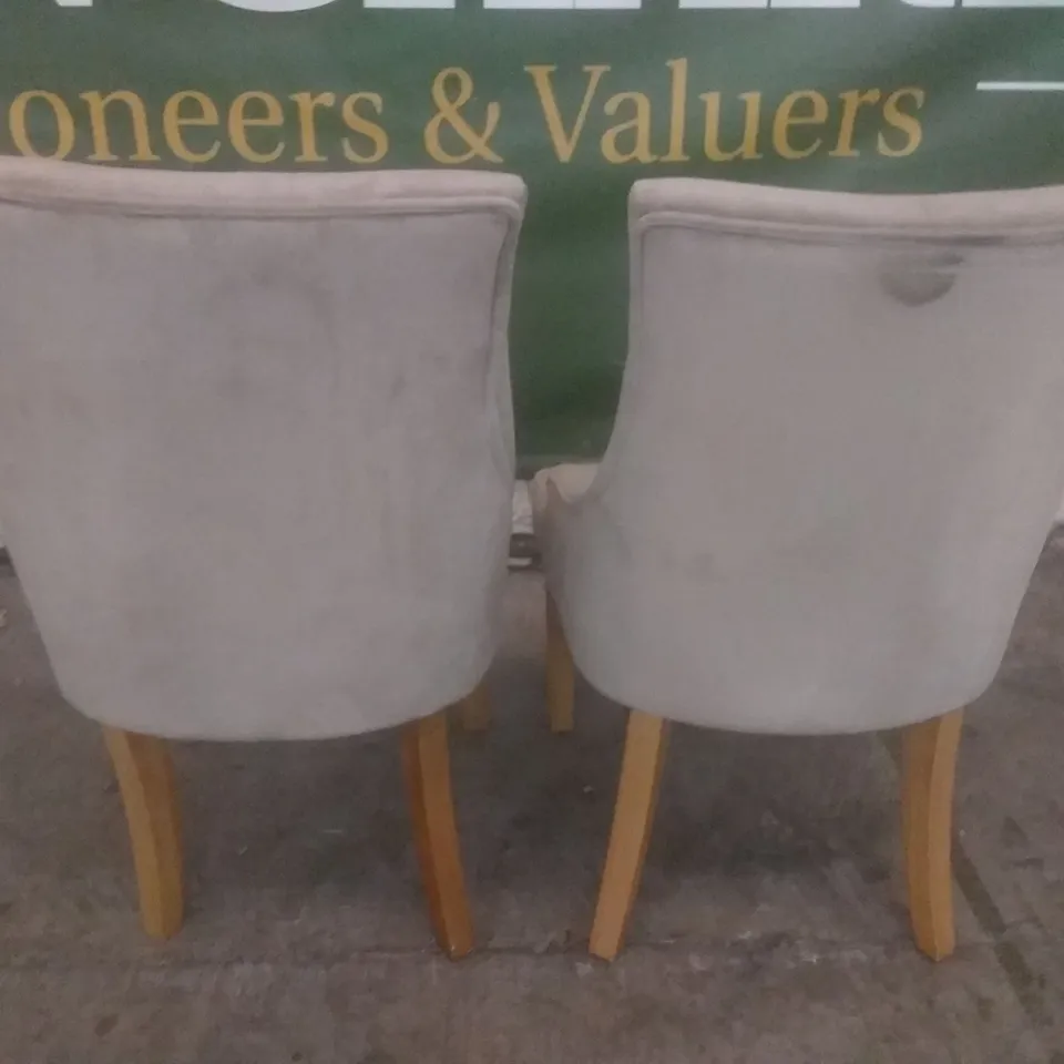 SET OF 2 NEW DUKE MINK FABRIC BUTTON BACK DINING CHAIRS (OAK LEG)