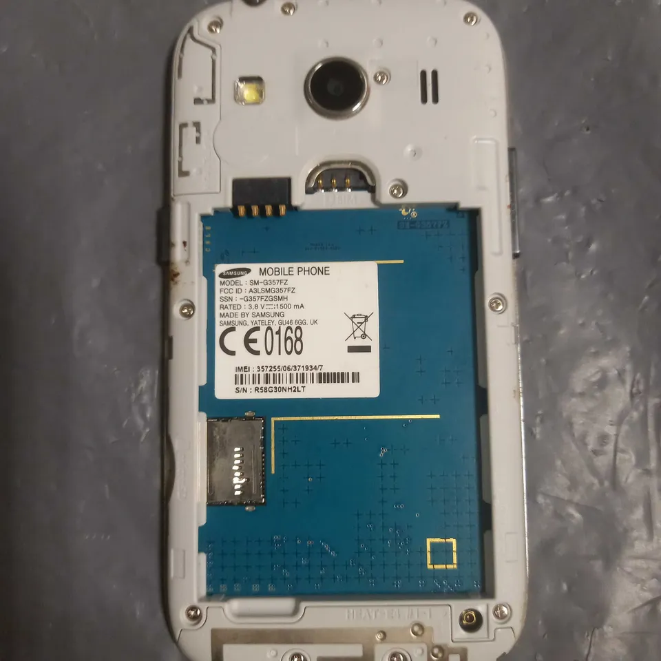 SAMSUNG GALAXY MOBILE PHONE SM-G357FZ