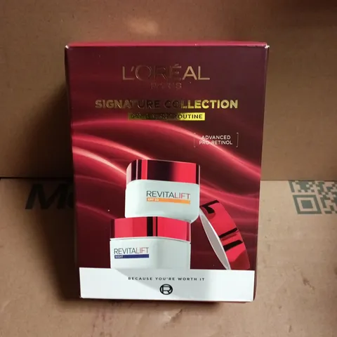 L’ORÉAL PARIS SIGNATURE COLLECTION REVITALIFT DAY & NIGHT ROUTINE (BOXED)