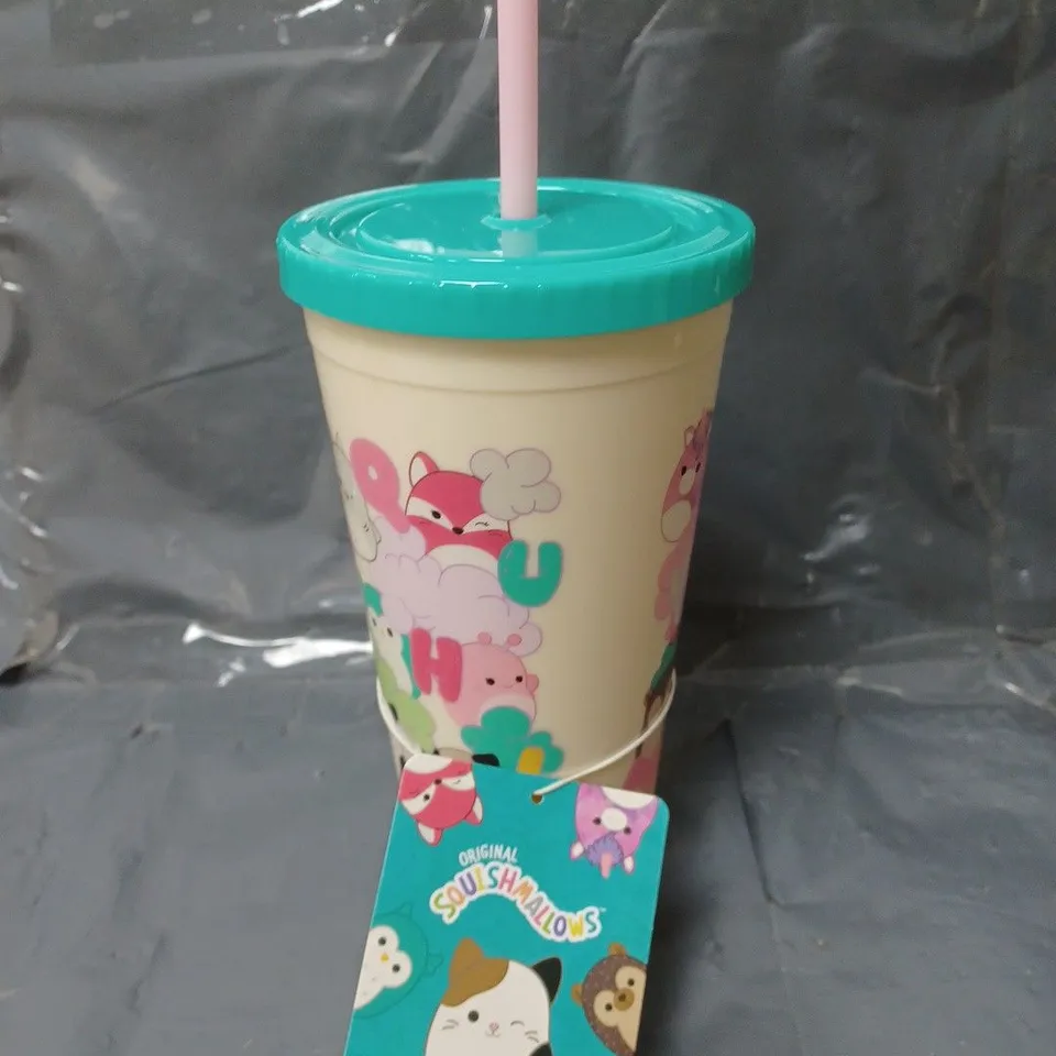 SQUISHMALLOWS BEAKER WITH STRAW