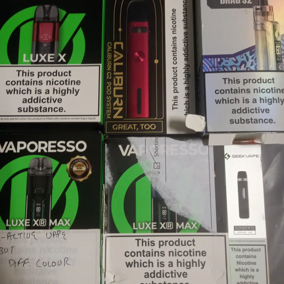 LOT OF 10 ASSORTED VAPING ITEMS TO INCLUDE VAPORESSO, ENDURA AND INNOKIN