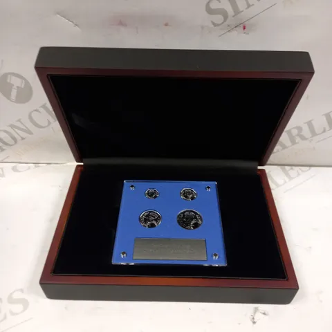 GOD SAVE THE KING SILVER MAUNDY MONEY SET & PRESENTATION CASE