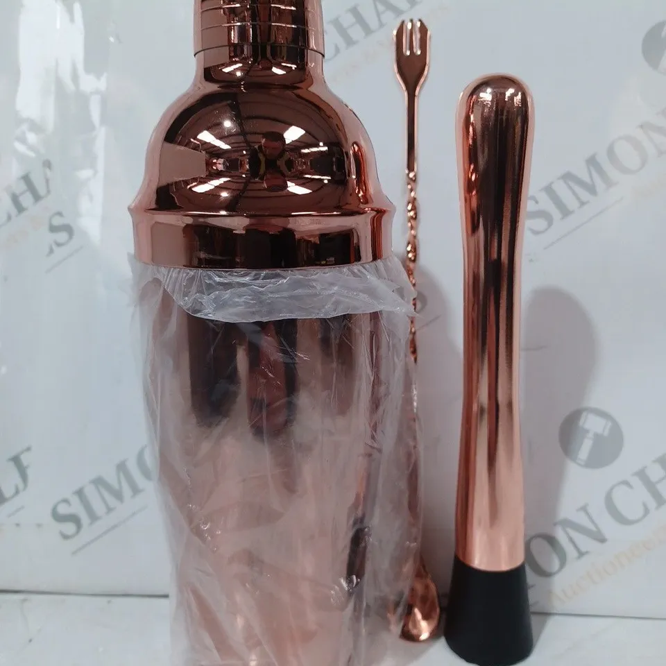 BOXED DELIHOM COCKTAIL SHAKER SET