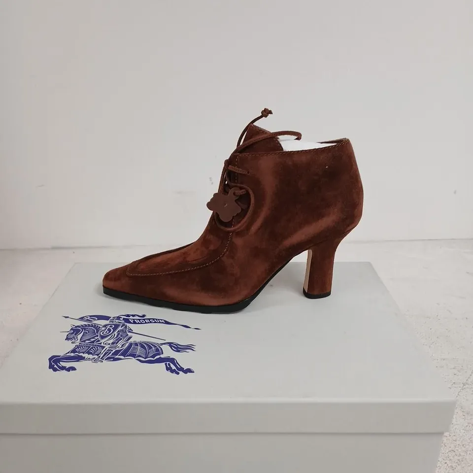 BURBERRY BROWN SUEDE ANKLE BOOTS – UK 6.5 (EU 39.5) – BOXED