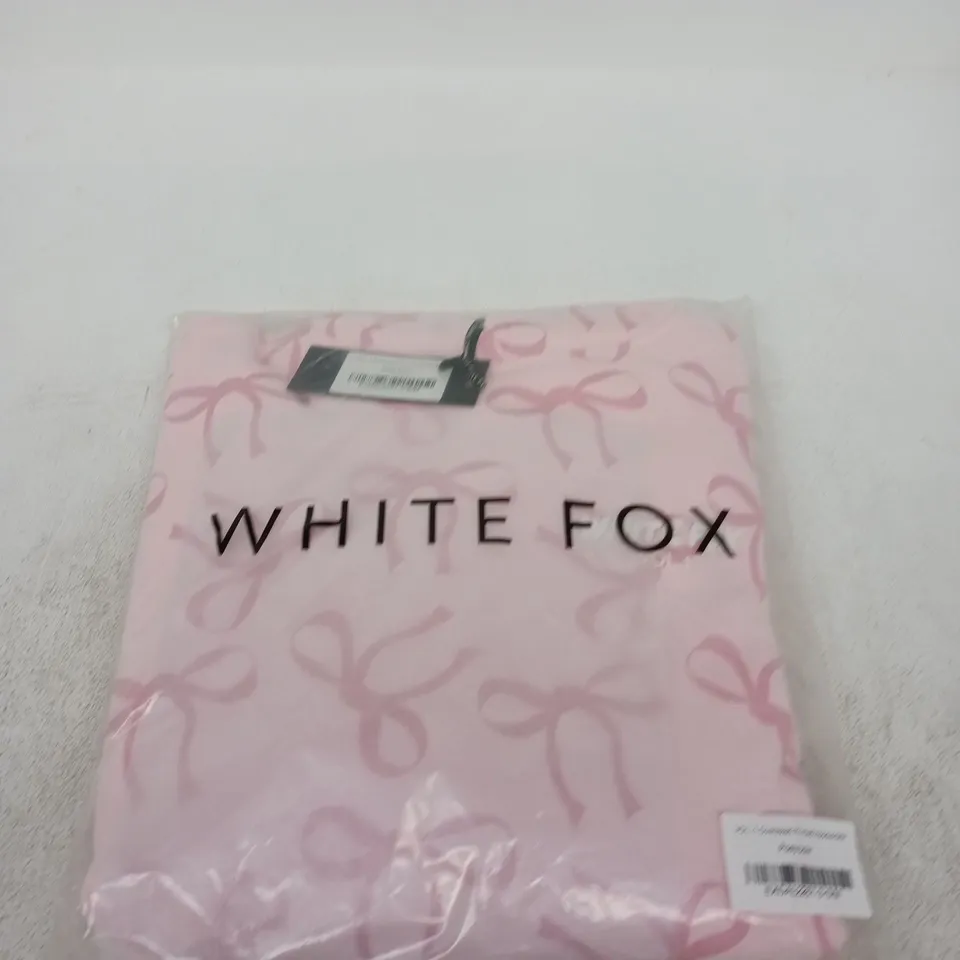 WHITE FOX POSY BOW OVERSIZED PRINTED HOODIE - S/M (VOL. 1)