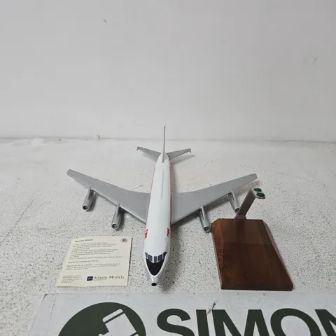 ATLANTIC MODELS TWA FOUR-ENGINE JET MODEL AIRCRAFT β WITH WOOD DISPLAY STAND (N804TW)