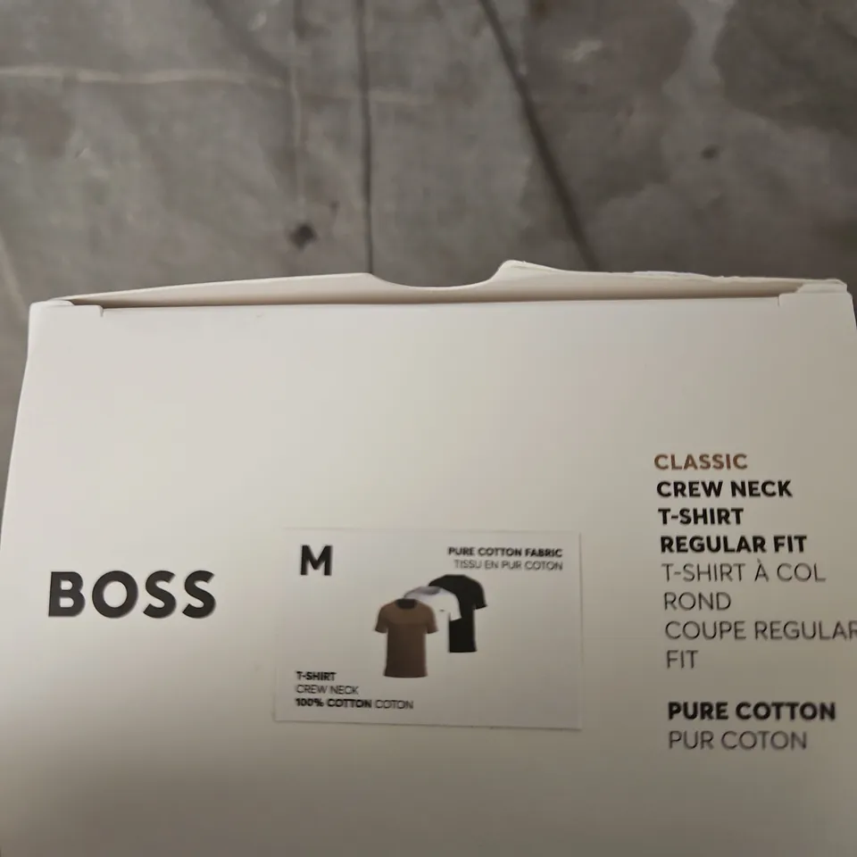 BOSS 3 PACK CLASSIC CREW NECK T‑SHIRT – PURE COTTON, SIZE M (MEN) BOXED