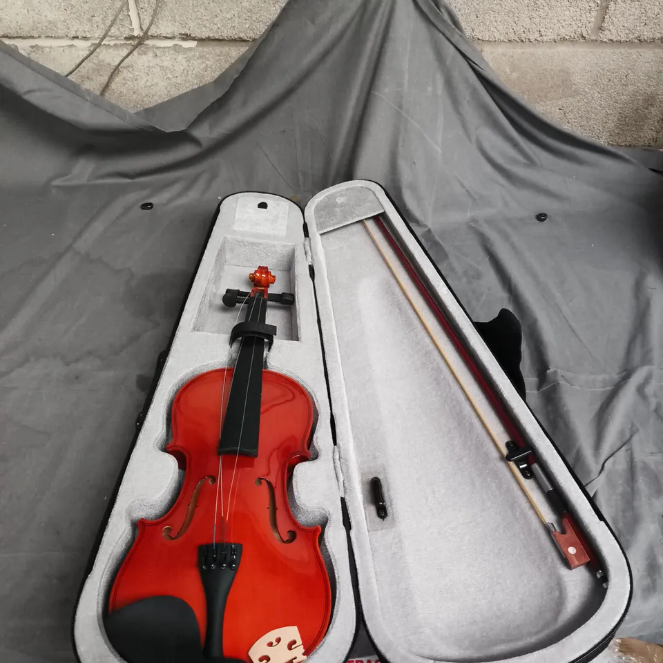 STUDENT VIOLIN IN RED FINISH WITH BOW, IN FITTED HARD CASE