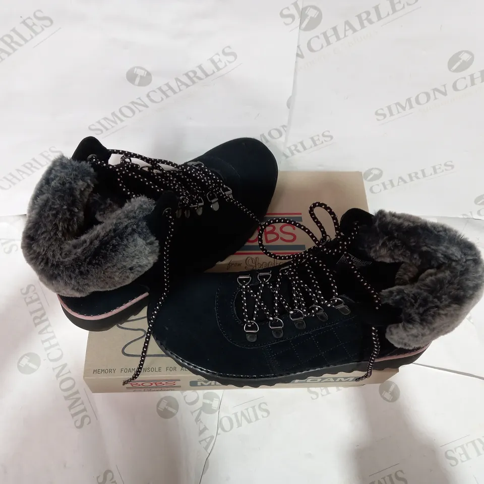 BOXED PAIR OF SKECHERS BLACK SUEDE HIKING BOOTS - SIZE 6