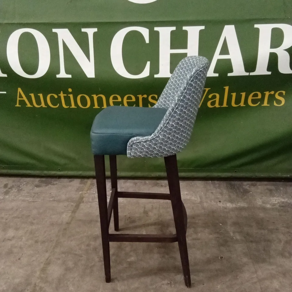 QUALITY DESIGNER BLUE FABRIC & LEATHER BAR STOOL