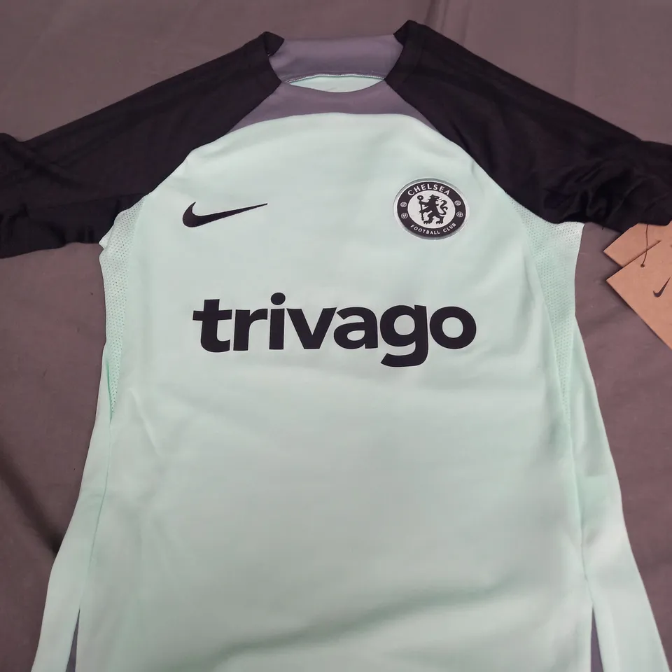CHELSEA FC TRAINING TOP SIZE S - KIDS
