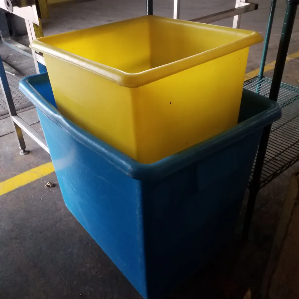 LOT OF 2 ASSORTED BINS