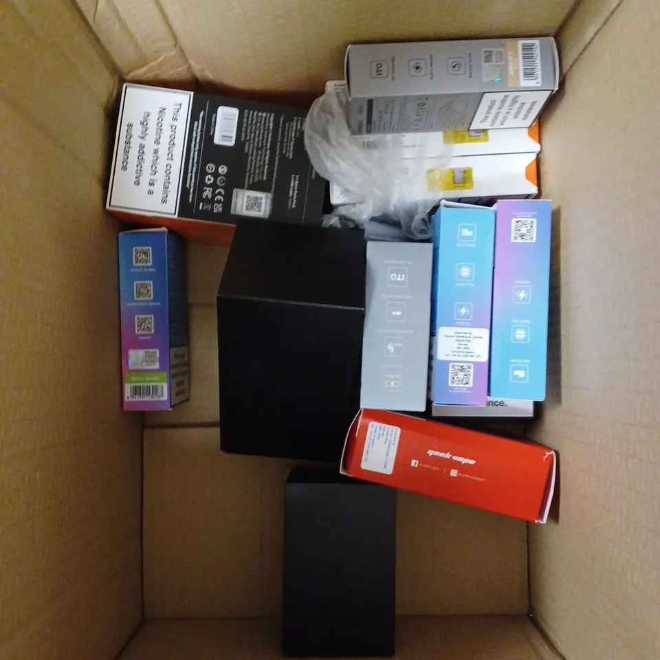 BOX OF APPROXIMATELY 30 E-CIGARETTE PRODUCTS TO INCLUDE GEEKVAPE 1FC, VOOPOO VINCI, ARGUS P1 ETC