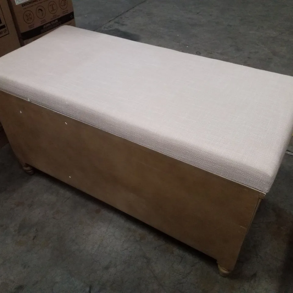 BOXED ROSALIE OAK BENCH 90×40×49.5CM